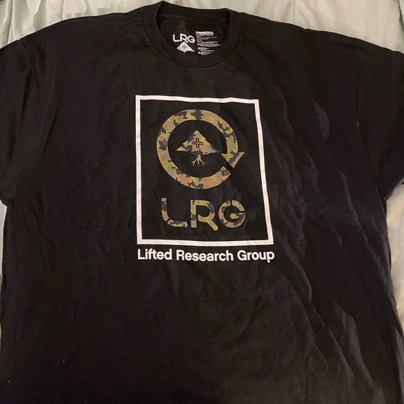 LRG Black Camo Logo T-Shirt - Picture 1 of 3